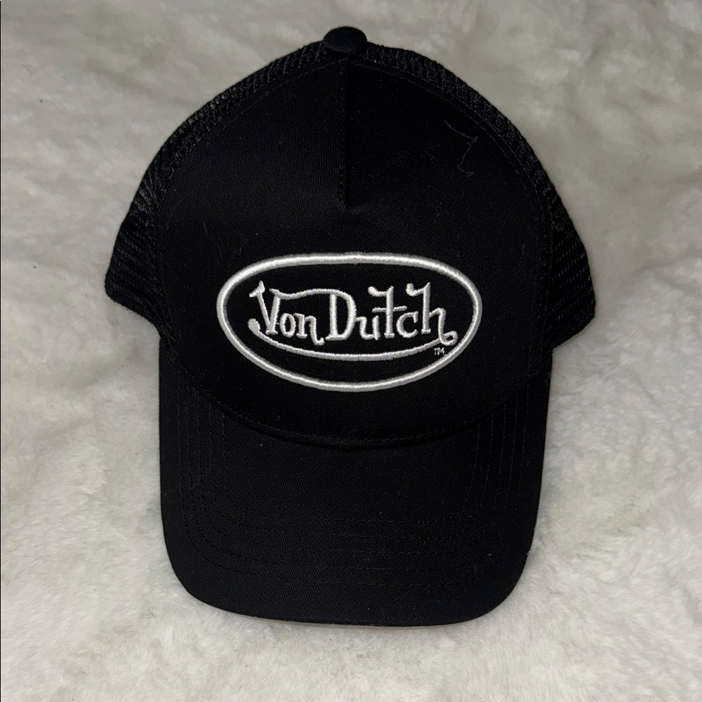 Von Dutch Classic Black Trucker Hat - Mesh